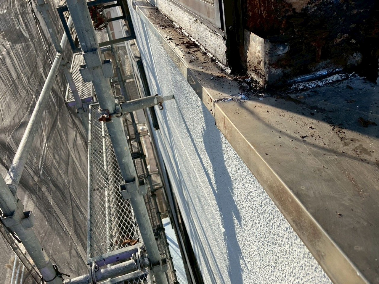 外壁との取り合い部分の傷み